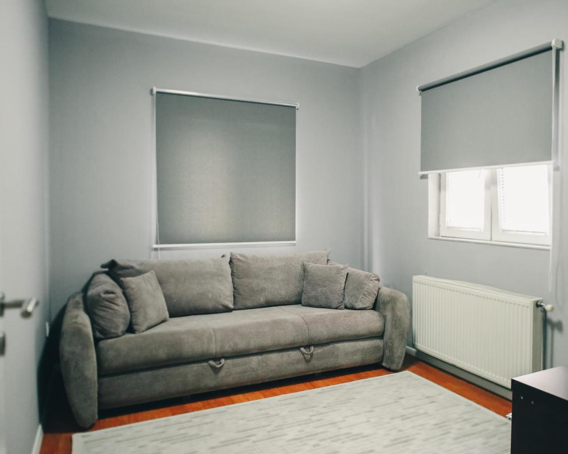 Parta Apartment Пристина Екстериор снимка